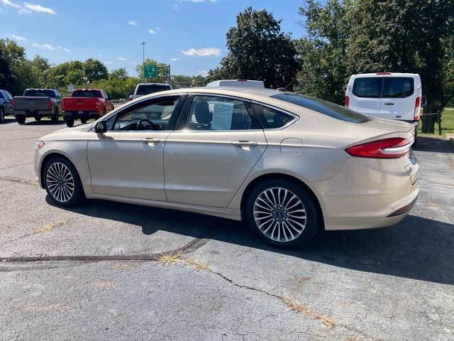 Used 2017 Ford Fusion SE with VIN 3FA6P0HD4HR170442 for sale in Canton, OH