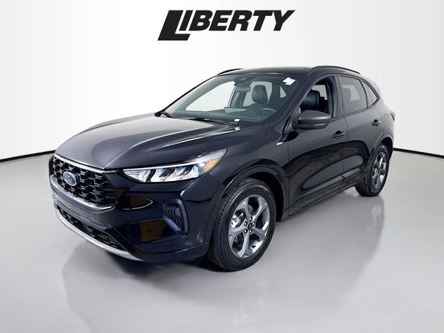 2023 Ford Escape ST-Line photo 2