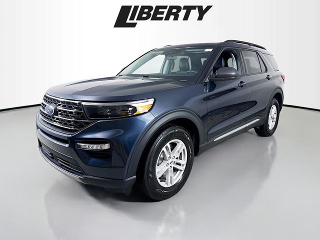 2022 Ford Explorer XLT photo 3