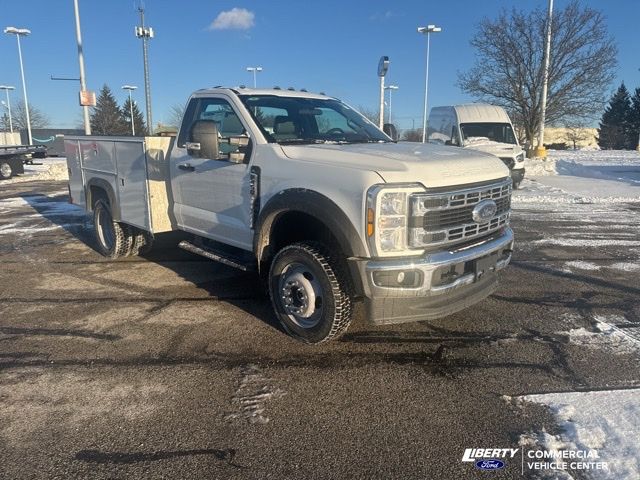 2024 Ford F-450 photo 2