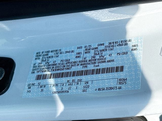 2025 Ford F-150 Lightning Flash - Photo 35