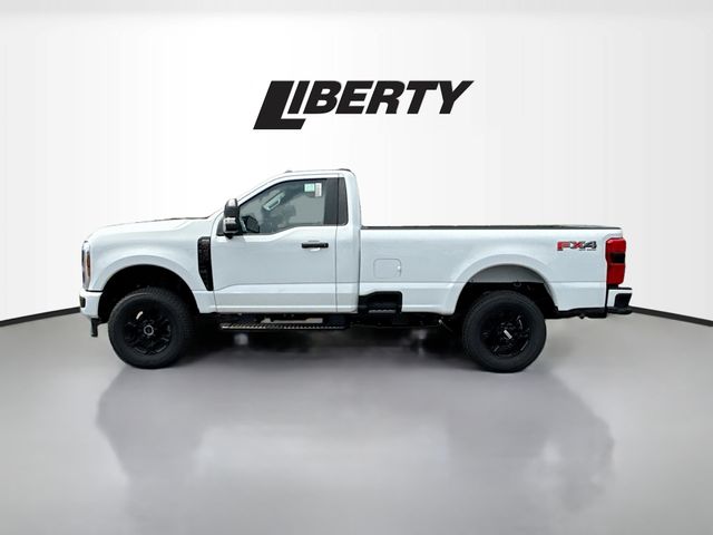 2025 Ford F-350 photo 4