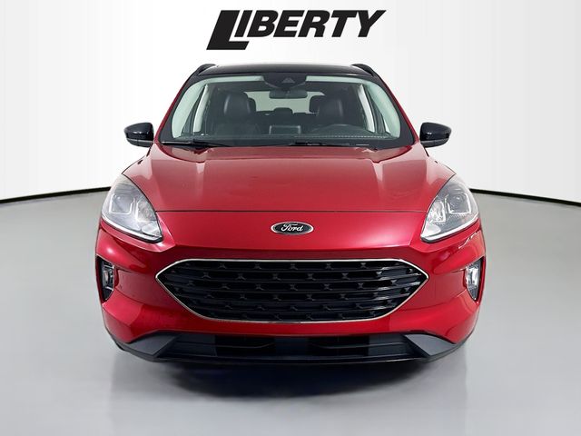 2022 Ford Escape SEL photo 2