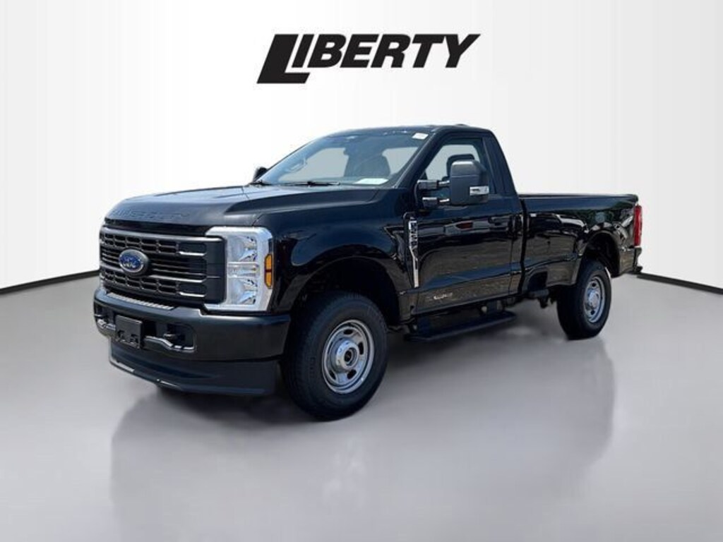 New 2025 Ford F-250SD XLT Truck