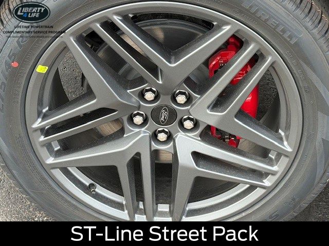 2026 Ford Explorer ST-Line - Photo 11
