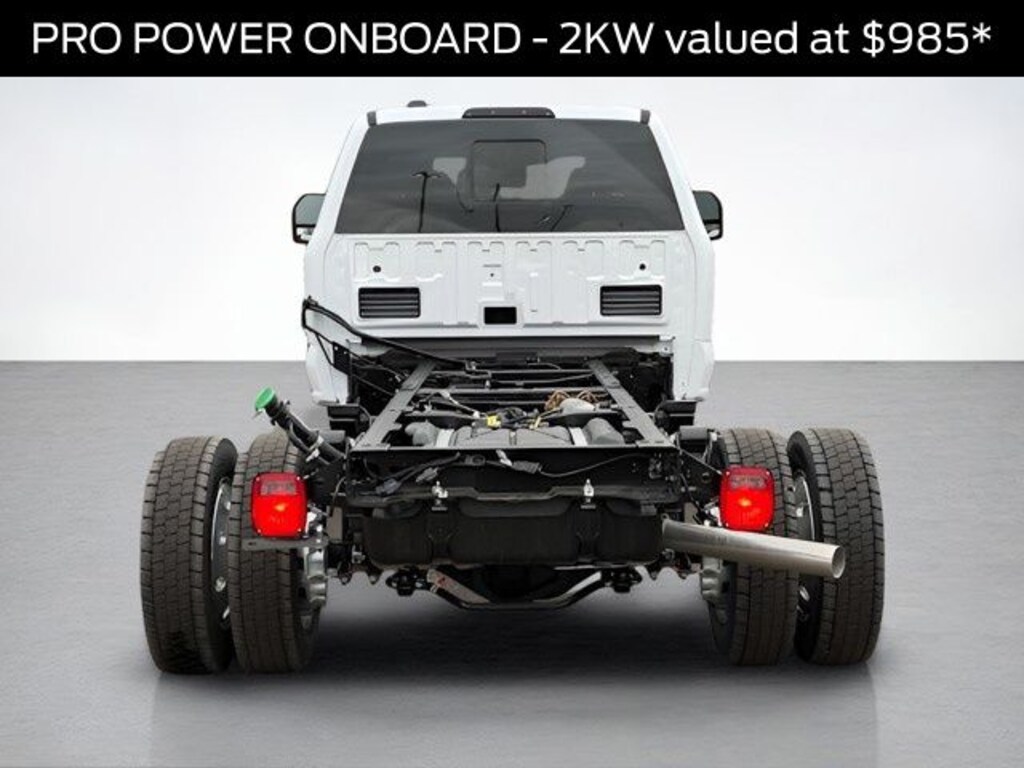 New 2026 Ford F-550SD Lariat Chassis