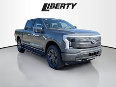 2025 Ford F-150 Lightning Lariat Truck