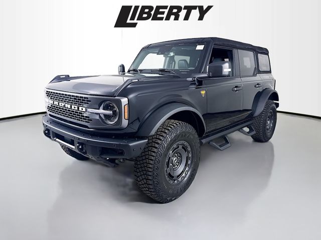 2024 Ford Bronco Badlands photo 3