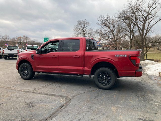 2025 Ford F-150 XLT photo 2