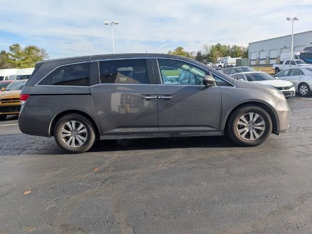 2015 Honda Odyssey EX-L photo 3