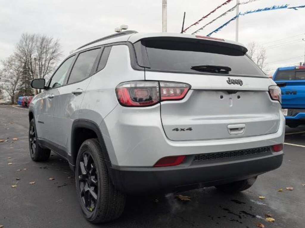 New 2026 Jeep Compass LATITUDE ALTITUDE 4X4 Sport Utility