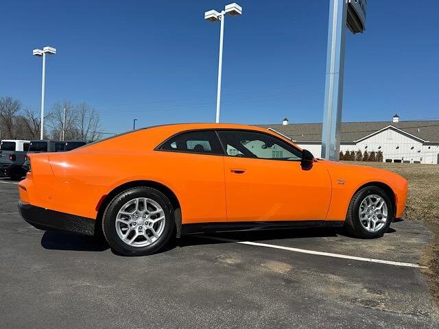 2025 Dodge Charger R/T AWD photo 3