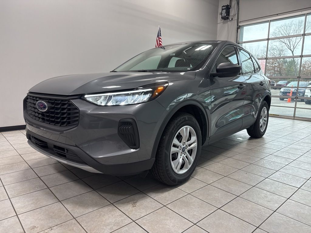 Used 2023 Ford Escape Base SUV