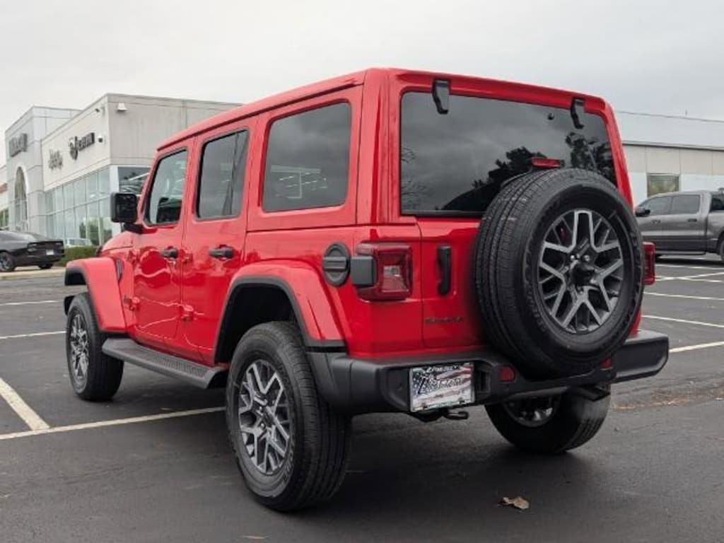 New 2026 Jeep Wrangler 4-DOOR SAHARA Sport Utility