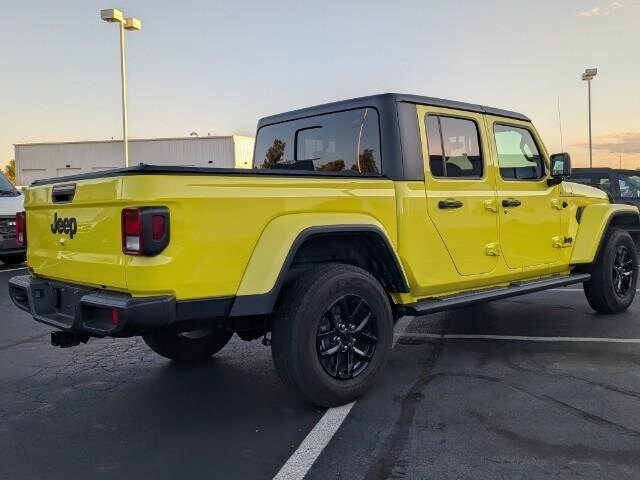 2023 Jeep Gladiator Sport photo 3