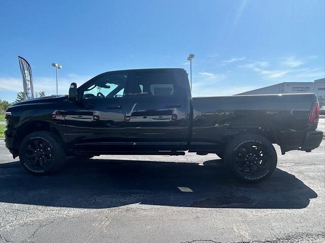 2025 Ram 2500 Laramie photo 4