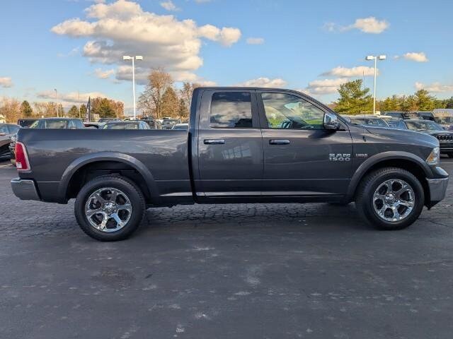 2017 Ram 1500 Laramie photo 2