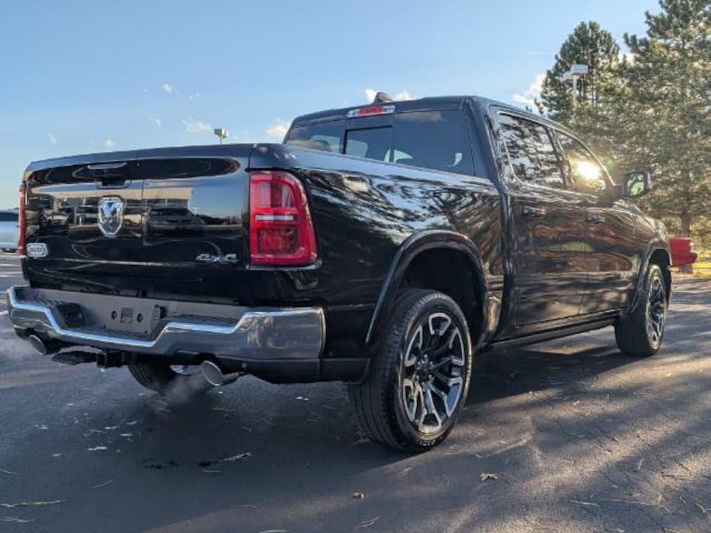 New 2026 Ram 1500 LIMITED LONGHORN CREW CAB 4X4 5'7 BOX Pickup