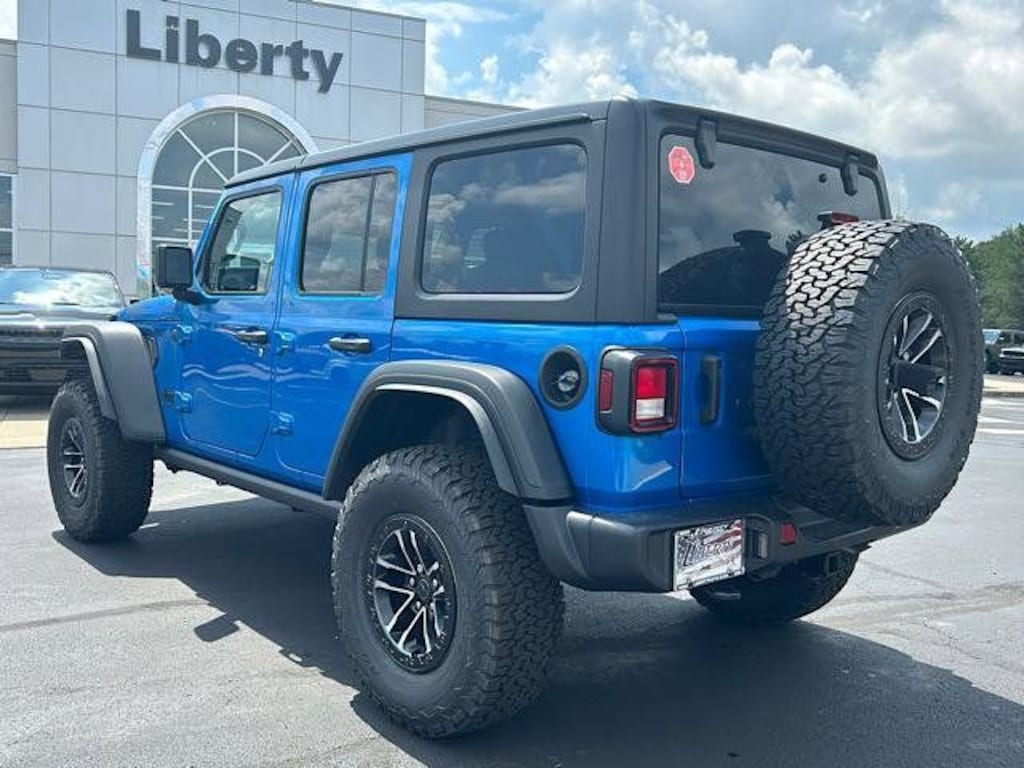 New 2025 Jeep Wrangler 4-DOOR WILLYS Sport Utility