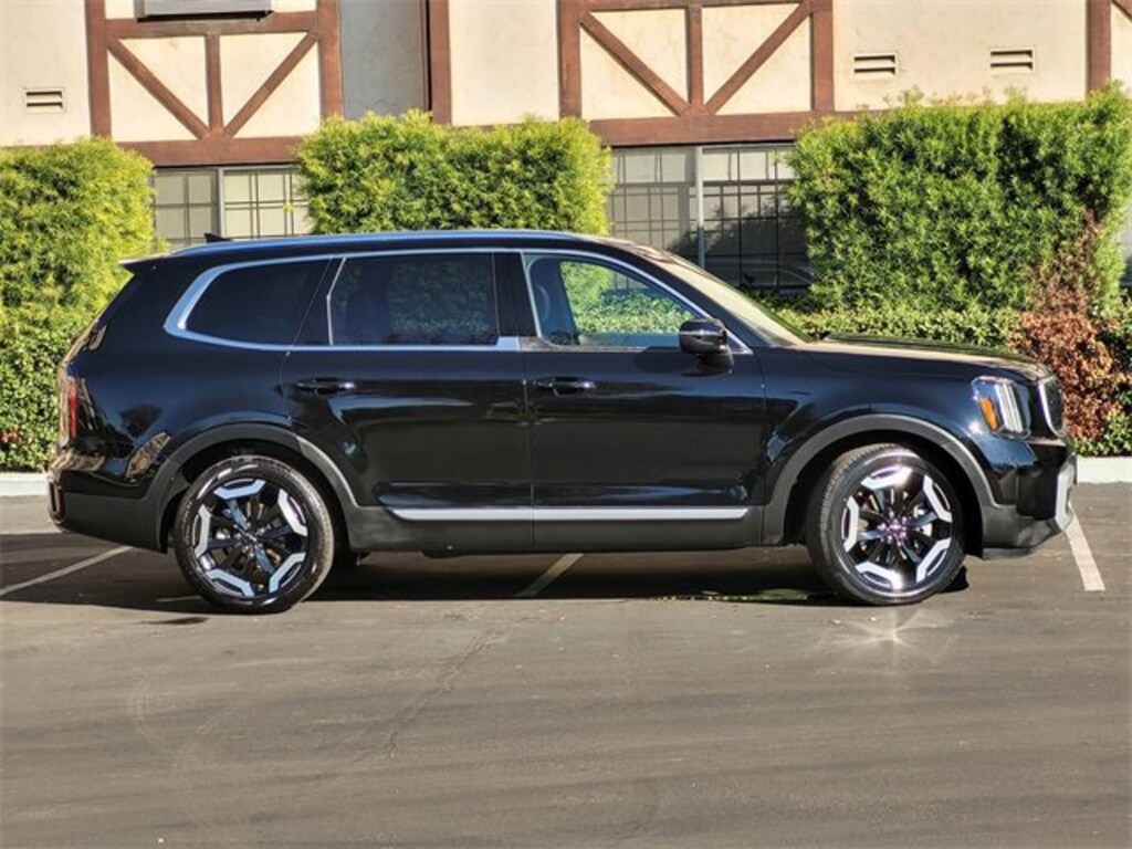 Used 2024 Kia Telluride EX SUV