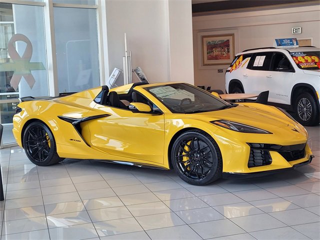 2026 Chevrolet Corvette Z06 3LZ Convertible photo 3