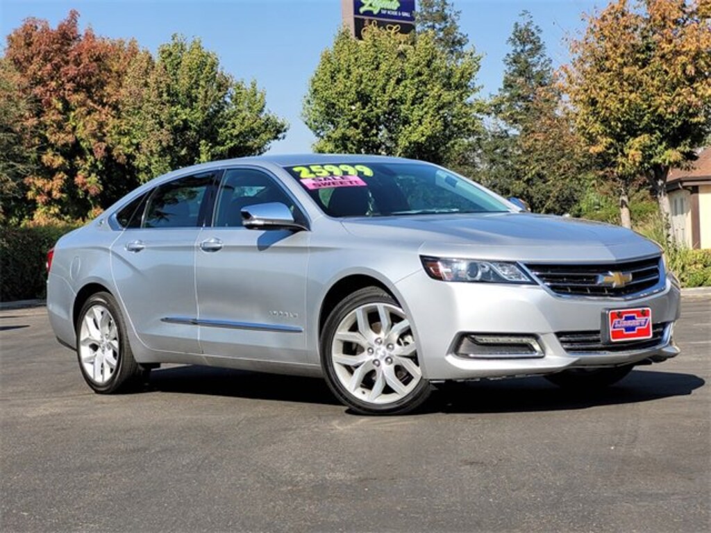 Used 2020 Chevrolet Impala For Sale at Selma Auto Mall VIN 2G1105S31L9104024
