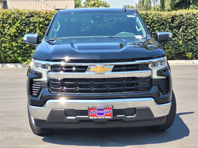 2026 Chevrolet Silverado 1500 LT photo 2
