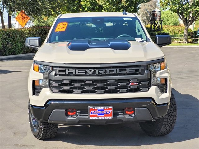 2026 Chevrolet Silverado 1500 Custom Trail Boss photo 2