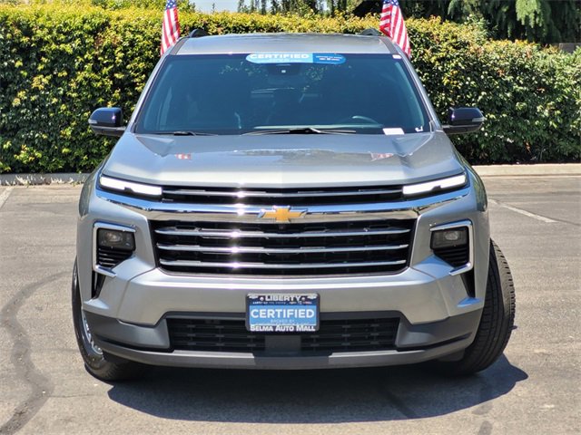 2024 Chevrolet Traverse photo 3