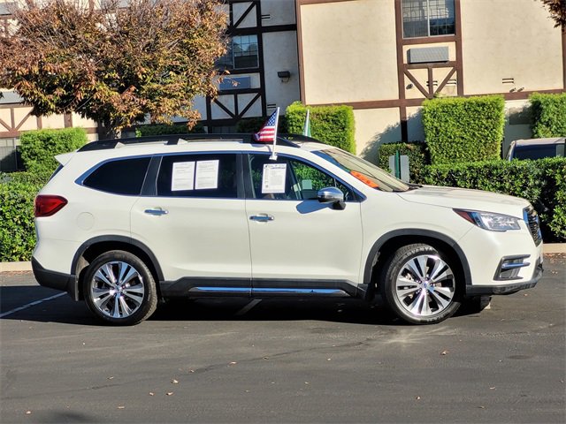2019 Subaru Ascent Touring photo 4
