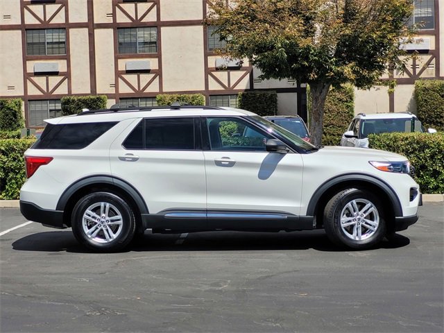 2022 Ford Explorer XLT photo 4