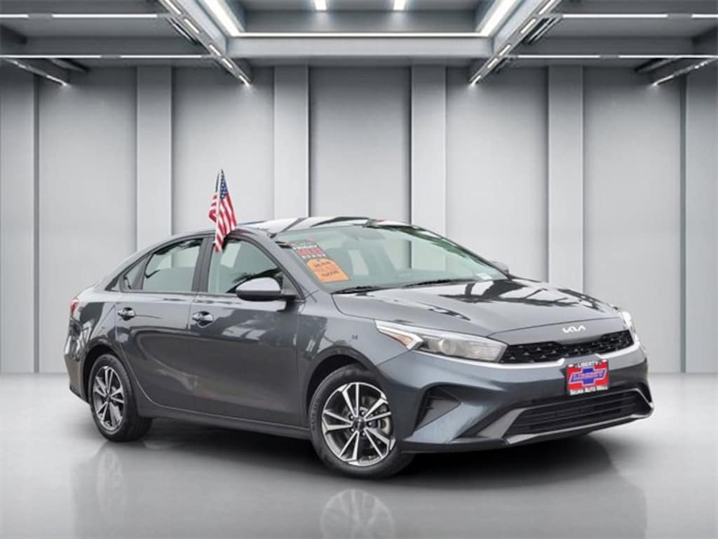 Used 2023 Kia Forte LXS