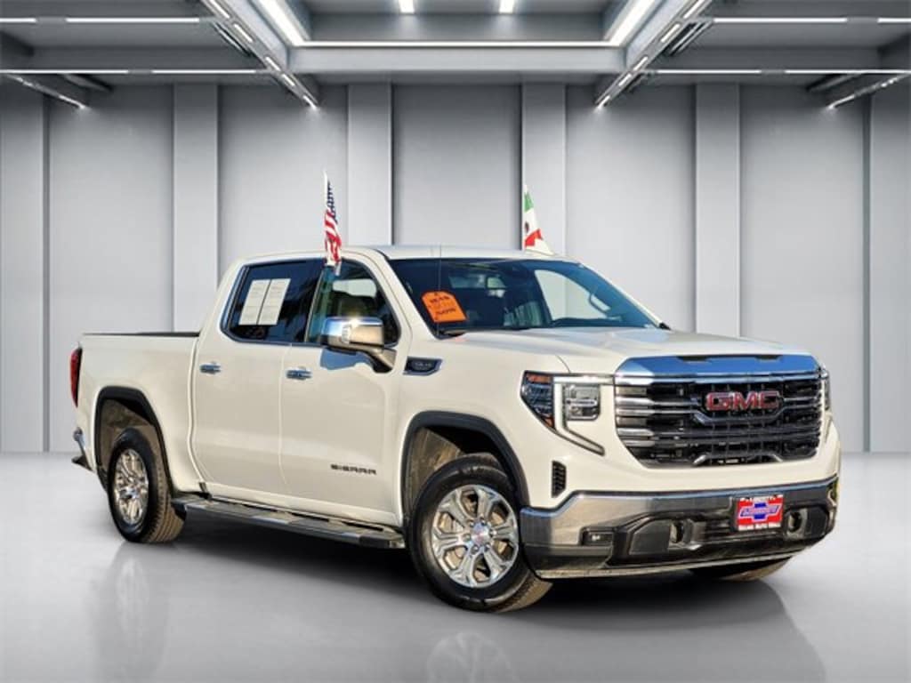 Used 2024 GMC Sierra 1500 SLT Truck