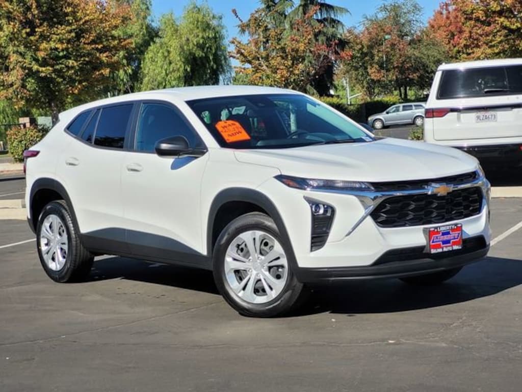 Used 2024 Chevrolet Trax LS SUV