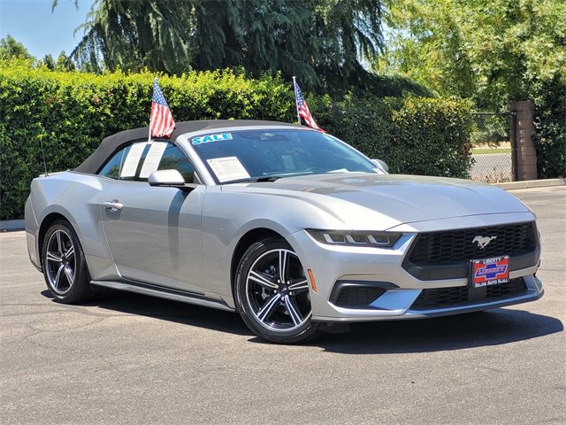 2024 Ford Mustang EcoBoost Premium photo 2