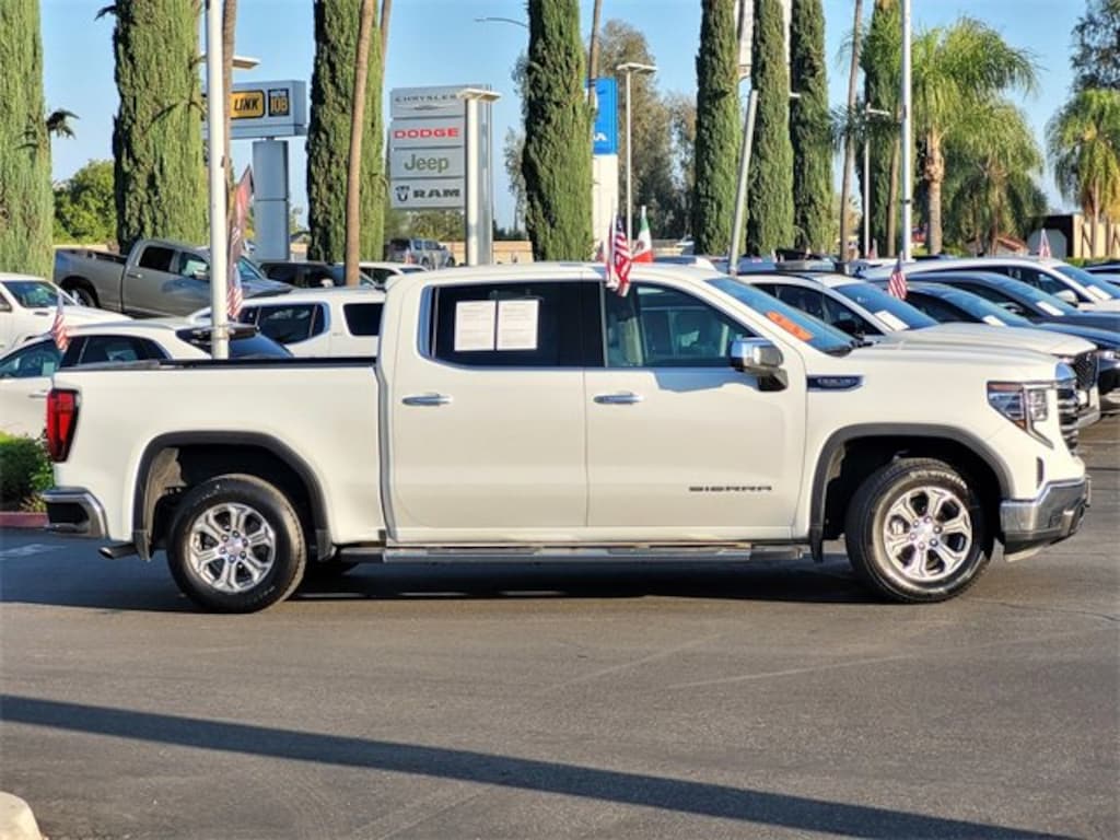 Used 2024 GMC Sierra 1500 SLT Truck