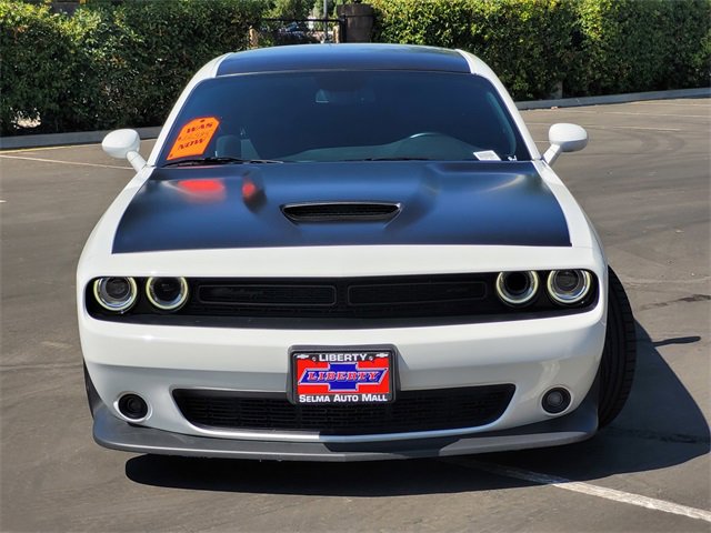 2022 Dodge Challenger GT photo 3