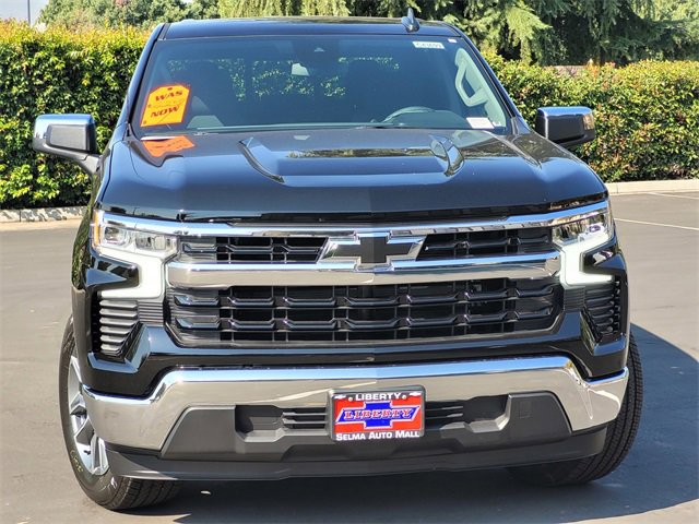 2026 Chevrolet Silverado 1500 LT photo 2