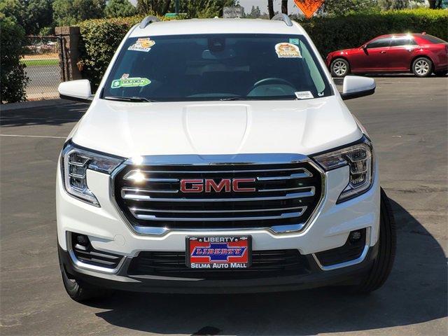 2024 Gmc Terrain SLT photo 3