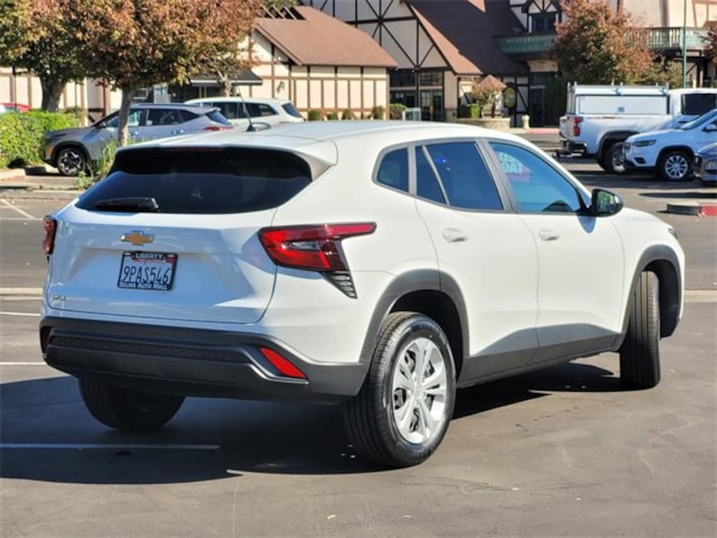 Used 2024 Chevrolet Trax LS SUV