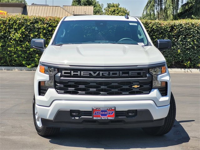 2026 Chevrolet Silverado 1500 Custom photo 2