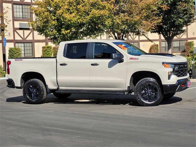 2026 Chevrolet Silverado 1500 Custom Trail Boss photo 3