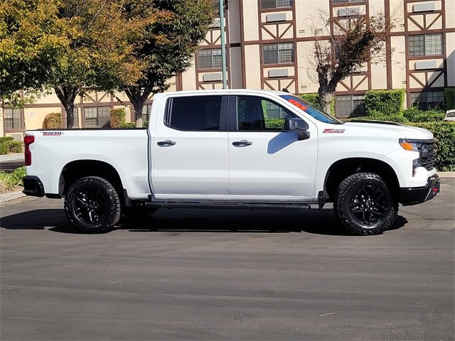 2026 Chevrolet Silverado 1500 Custom Trail Boss photo 3