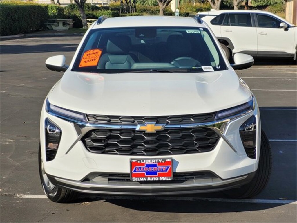 New 2026 Chevrolet Trax LT SUV