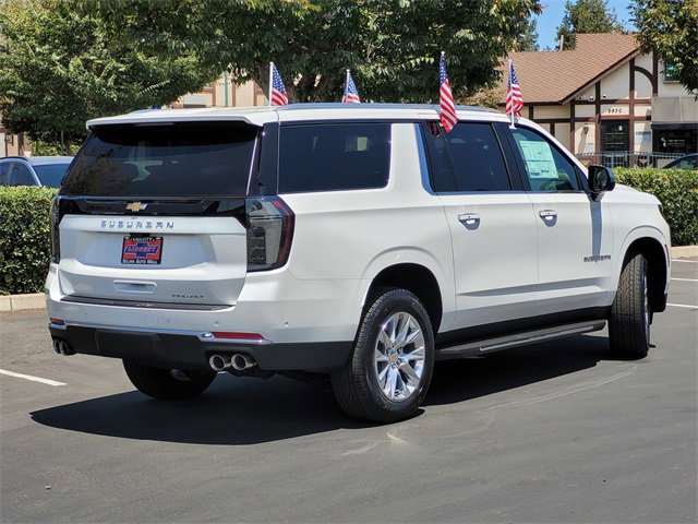 2025 Chevrolet Suburban Premier photo 4