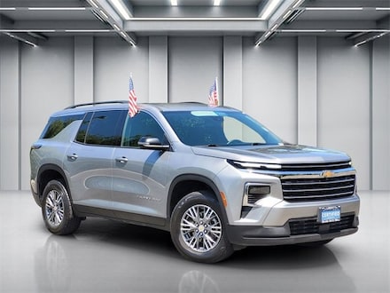 2024 Chevrolet Traverse LT SUV