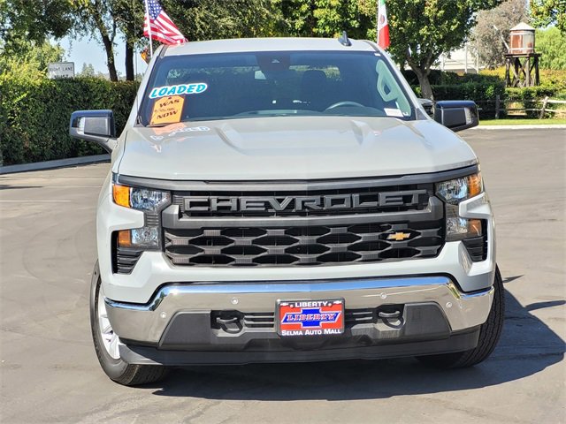 2024 Chevrolet Silverado 1500 photo 3
