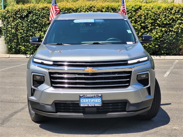 2024 Chevrolet Traverse photo 3