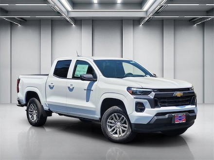 2025 Chevrolet Colorado WT/LT Truck