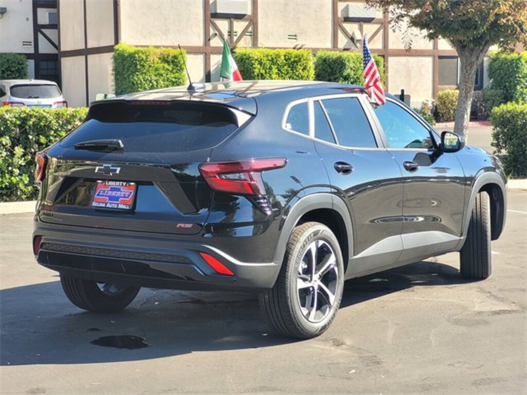 New 2026 Chevrolet Trax 1RS SUV